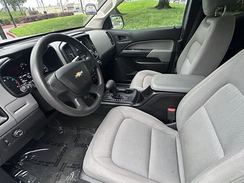 Used 2015 Chevrolet Colorado W/T image 13