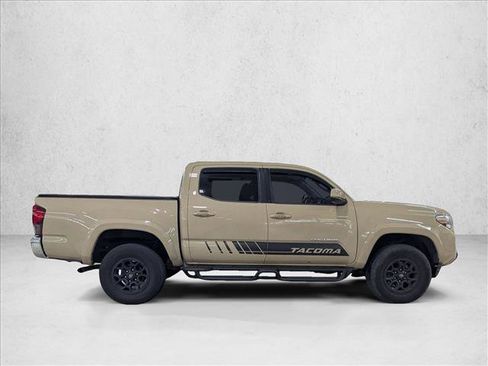 Used 2019 Toyota Tacoma SR5 image 4