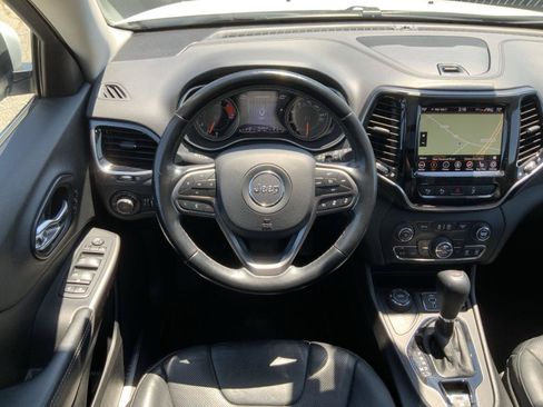 Used 2021 Jeep Cherokee Limited w/ Elite Package AWD/4WD image 27