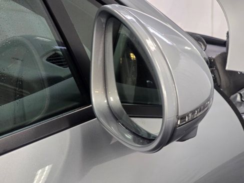 Certified 2025 Porsche Macan image 29