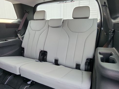 Used 2024 Hyundai Palisade SEL w/ Premium Package AWD/4WD image 24