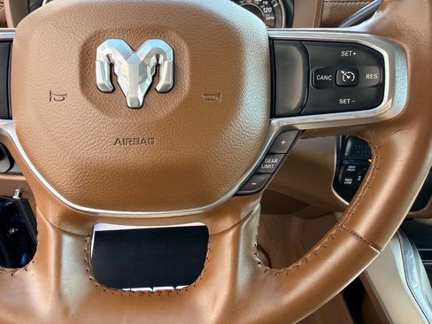 Used 2023 RAM 3500 Laramie image 27