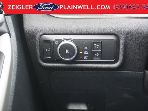 Used 2023 Ford Explorer Limited w/ Limited Technology Package AWD/4WD image 31