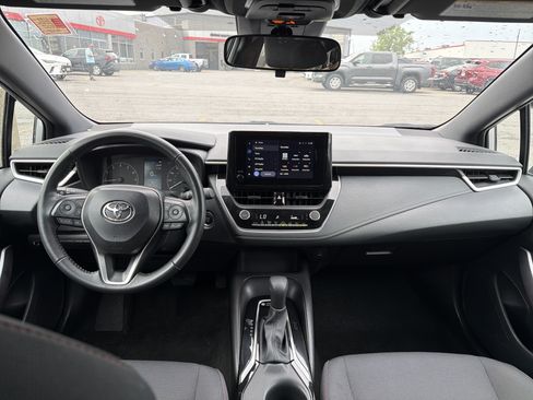 Used 2025 Toyota Corolla SE FWD image 10