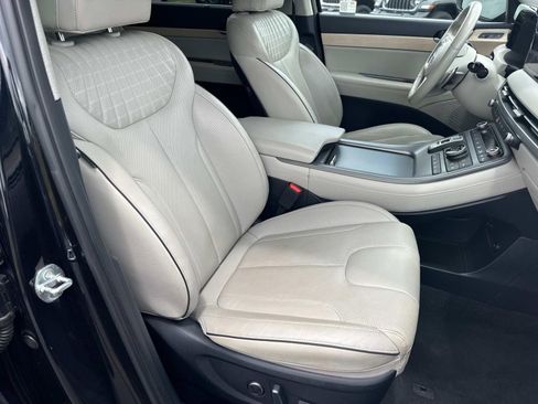 Used 2024 Hyundai Palisade Limited AWD/4WD image 28