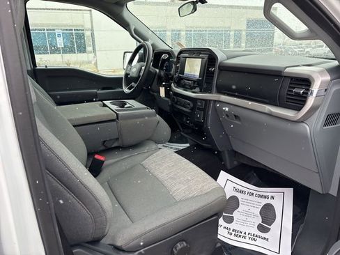 Used 2023 Ford F150 XLT w/ XTR Package image 9