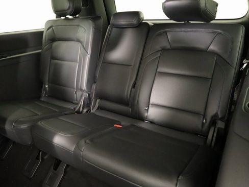 New 2025 Lincoln Navigator L Reserve w/ Jet Appearance Package image 13