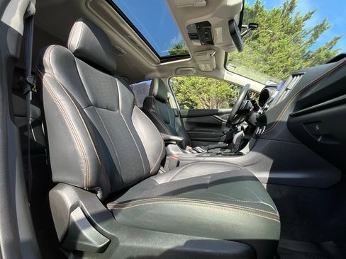 Used 2019 Subaru Crosstrek 2.0i Limited w/ Moonroof Package w/Navigation image 11