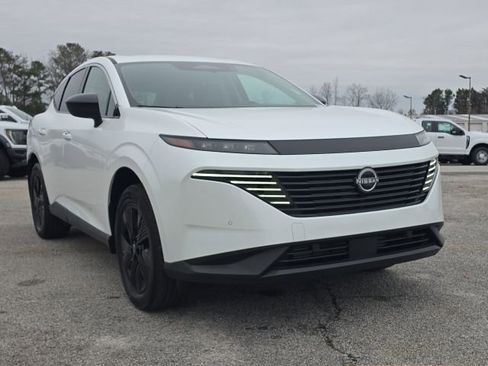 Used 2025 Nissan Murano SV image 7