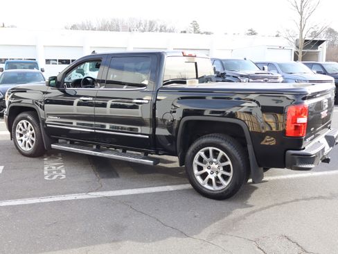 Used 2015 GMC Sierra 1500 Denali w/ Driver Alert Package image 19