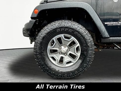 Used 2015 Jeep Wrangler Unlimited Rubicon AWD/4WD image 33