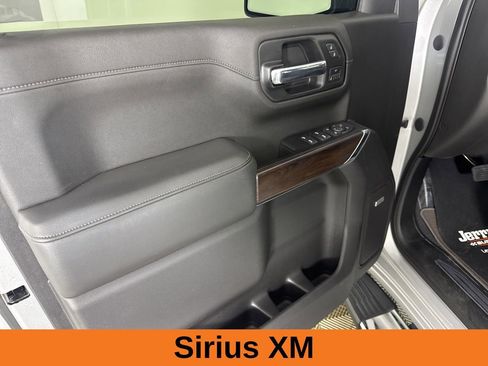 Used 2020 GMC Sierra 1500 SLT w/ SLT Premium Package image 10