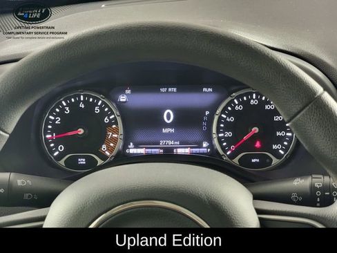 Used 2023 Jeep Renegade Latitude w/ Sun/Sound Group AWD/4WD image 28