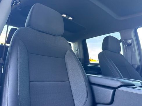 Used 2025 Chevrolet Silverado 2500 LT w/ Convenience Package image 20