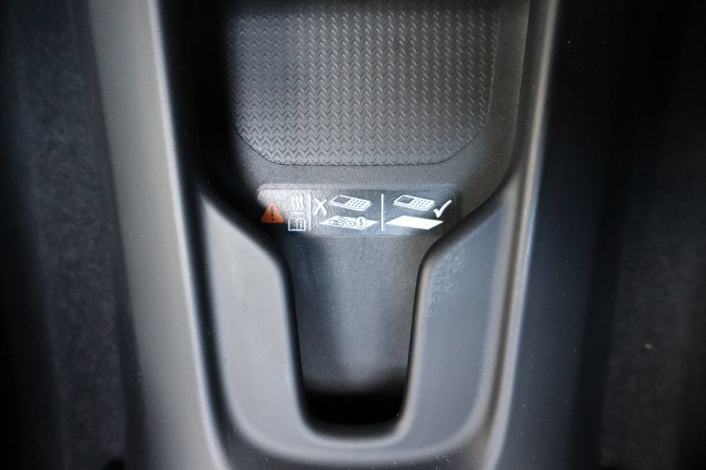 Used 2023 Chevrolet Corvette Z06 RWD image 19