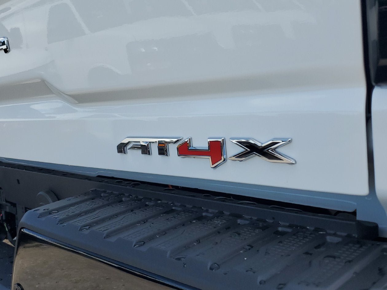 New 2026 GMC Sierra 2500 AT4X AWD/4WD image 9