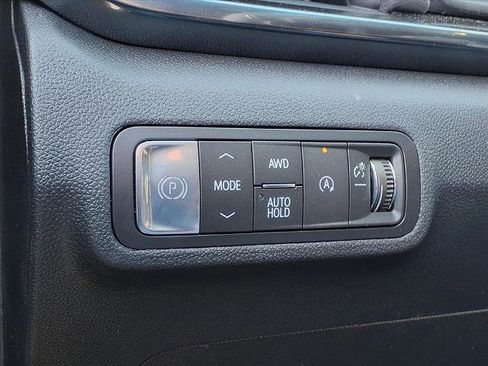 New 2026 GMC Terrain AT4 w/ Convenience Package III image 15