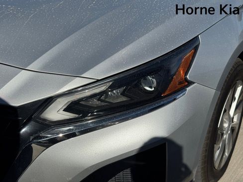 Used 2023 Nissan Altima 2.5 S image 5