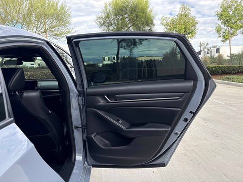 Used 2022 Honda Accord Sport image 12