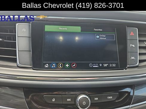 Used 2022 Buick Enclave Essence w/ Sport Touring Edition FWD image 14