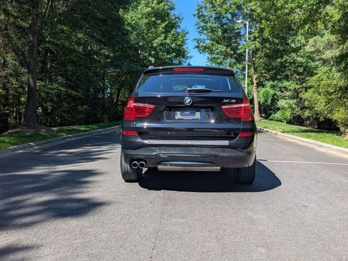 Used 2017 BMW X3 sDrive28i RWD image 8
