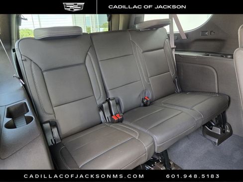 Used 2023 GMC Yukon XL Denali AWD/4WD image 26