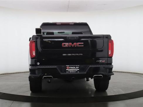 Used 2024 GMC Sierra 1500 AT4 AWD/4WD image 10