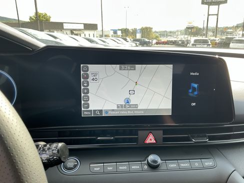 New 2025 Hyundai Elantra N image 25