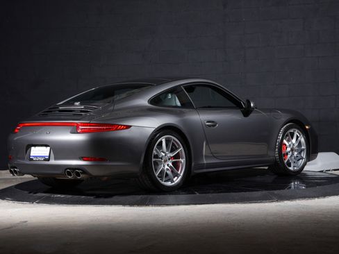 Used 2013 Porsche 911 Carrera 4S AWD/4WD image 3