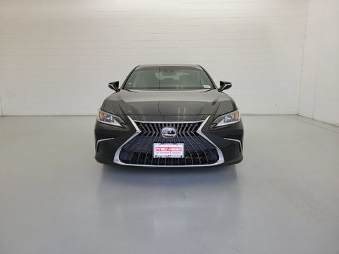 Used 2024 Lexus ES 350 w/ Premium Package FWD image 3