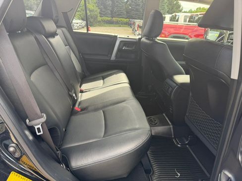 Used 2019 Toyota 4Runner Limited AWD/4WD image 20