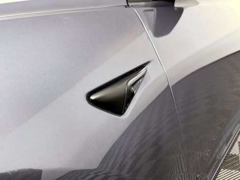 Used 2021 Tesla Model 3 Standard Range Plus image 22