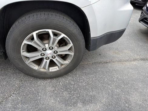 Used 2014 GMC Acadia SLT AWD/4WD image 4