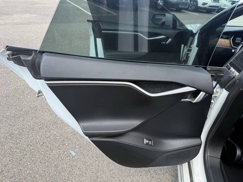 Used 2021 Tesla Model S Long Range Plus AWD/4WD image 19