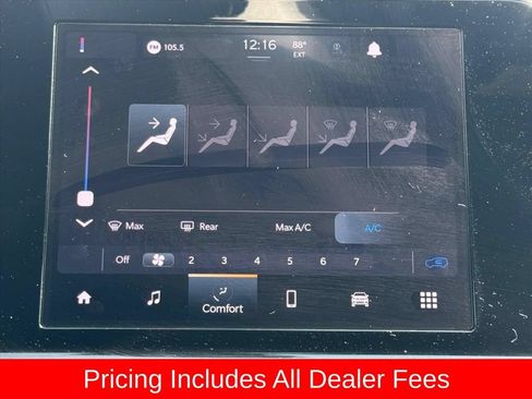 Used 2025 Jeep Compass Sport AWD/4WD image 23