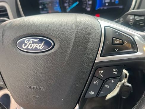 Used 2013 Ford Fusion SE FWD image 24