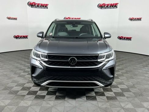 Used 2023 Volkswagen Taos SEL image 4