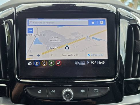 Used 2023 Chevrolet Traverse High Country FWD image 30