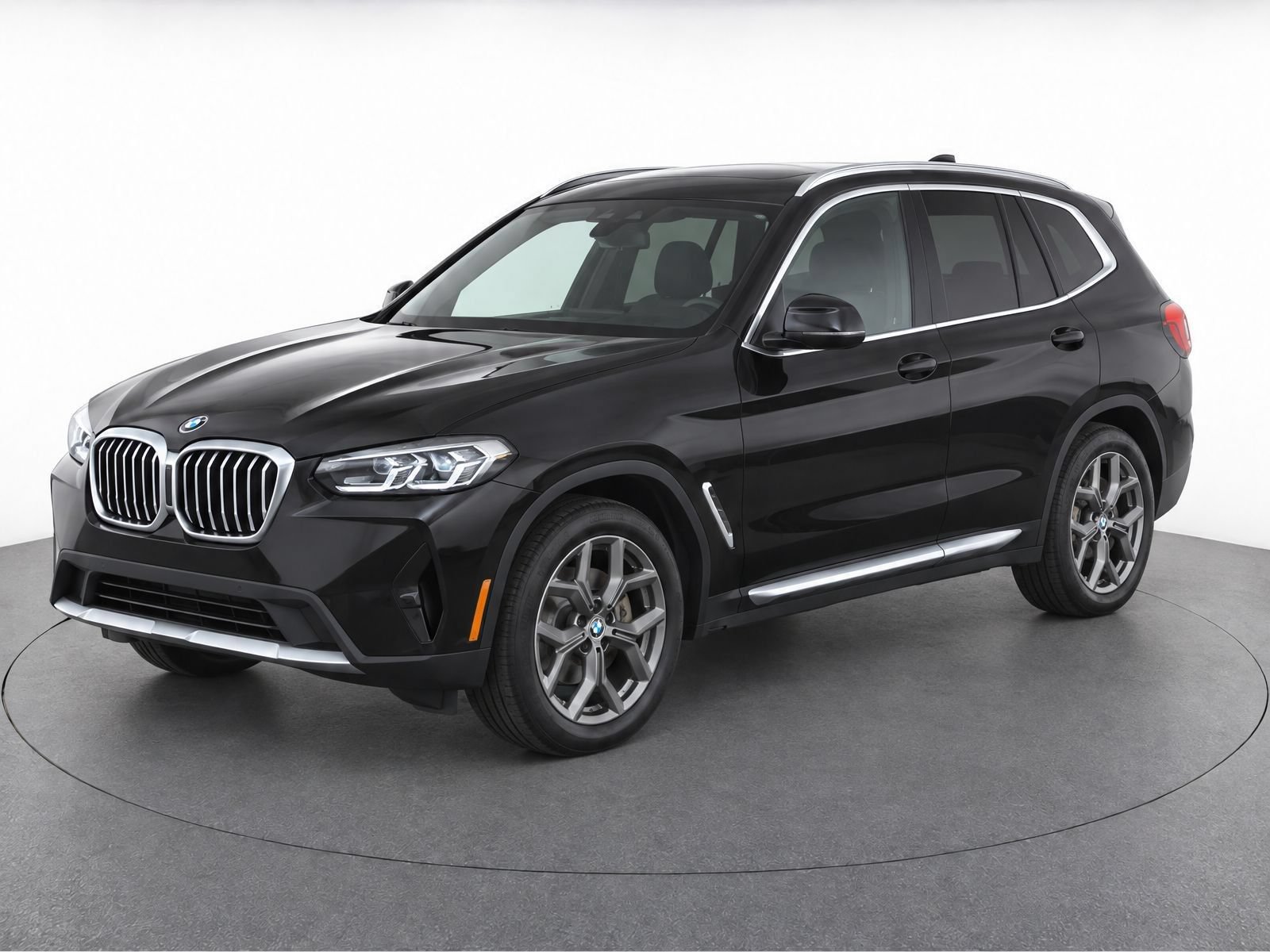 Used 2023 BMW X3 sDrive30i w/ Convenience Package RWD image 2