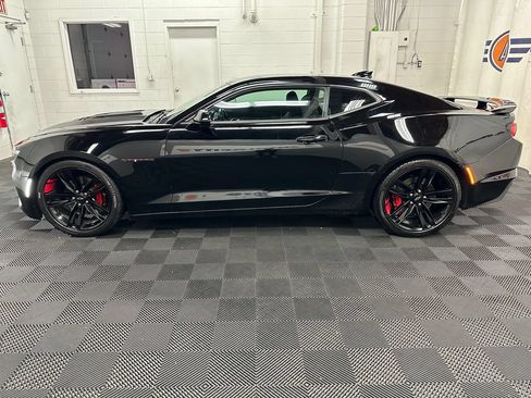 Used 2022 Chevrolet Camaro SS w/ Redline Edition RWD image 6