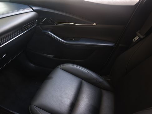 Used 2020 MAZDA CX-30 FWD w/ Preferred Package image 11