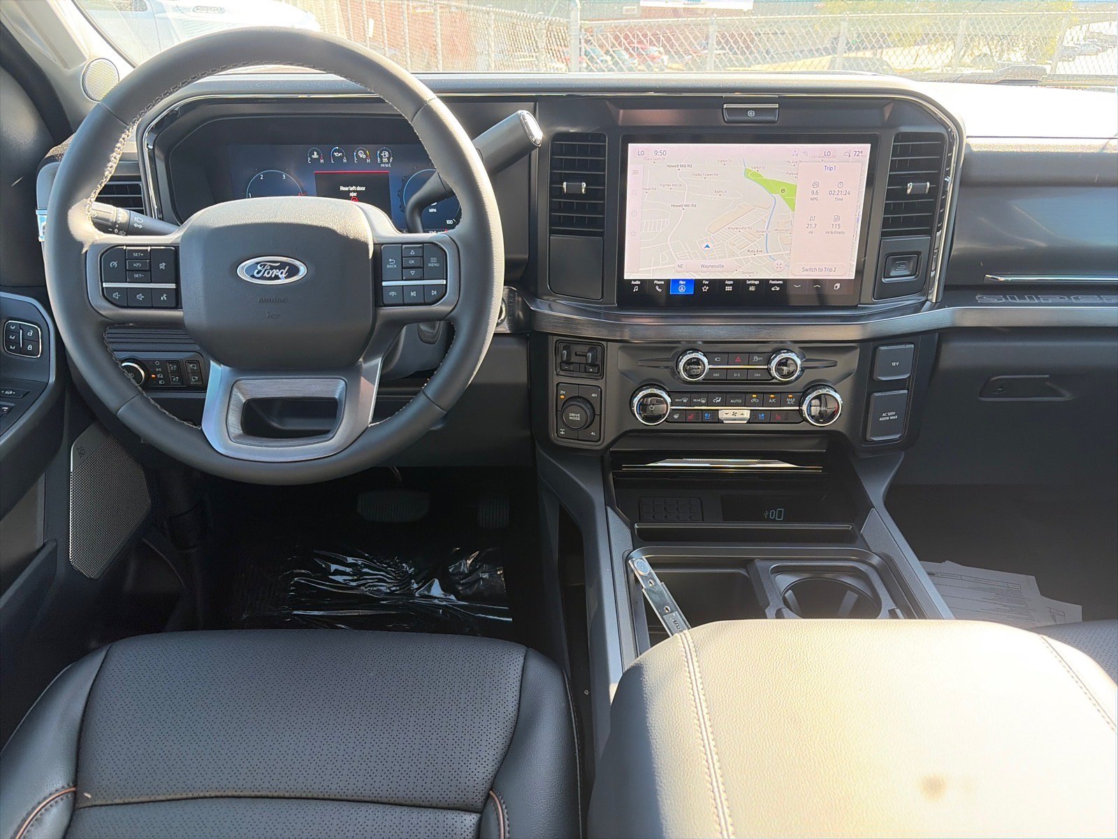 New 2026 Ford F250 Lariat w/ Black Appearance Package AWD/4WD image 7