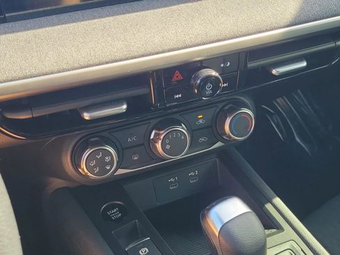 New 2026 Nissan Kicks S image 21