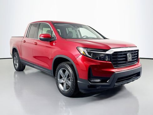Certified 2023 Honda Ridgeline RTL image 3
