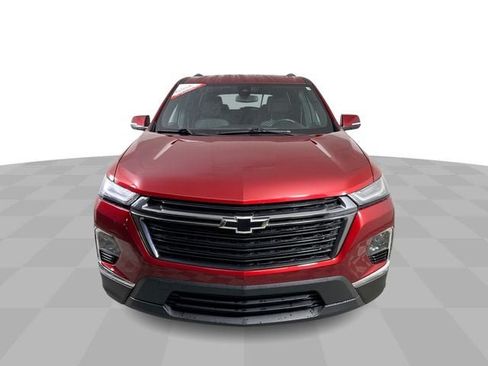 Used 2022 Chevrolet Traverse LT FWD image 3