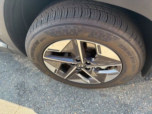 Used 2025 Hyundai Tucson SEL image 14