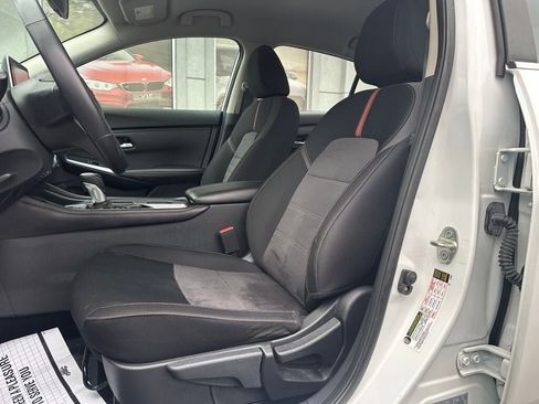 Used 2021 Nissan Sentra SR image 10