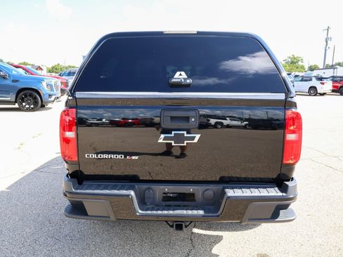 Used 2018 Chevrolet Colorado LT w/ Redline Special Edition AWD/4WD image 4