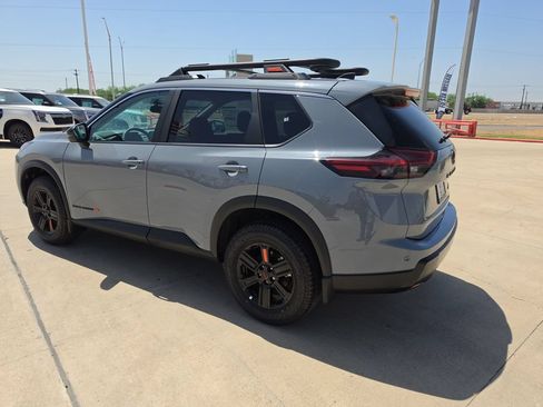 New 2026 Nissan Rogue SV w/ Rock Creek Premium Package AWD/4WD image 4