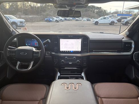 Used 2026 Ford F350 King Ranch w/ Chrome Package image 35